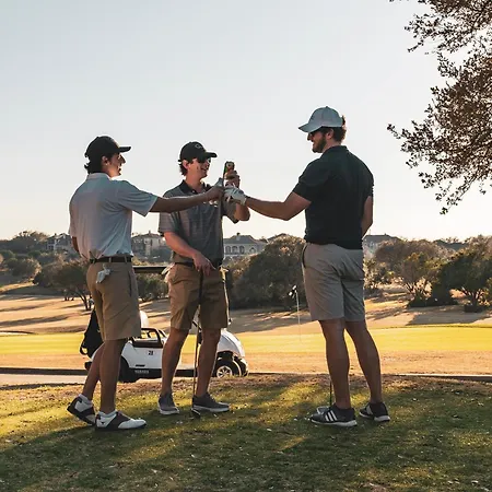 Villa Vacation I Almost Heaven, New Built Villa, Rooftop Jacuzzi, Infinity Heated Pool Marbella